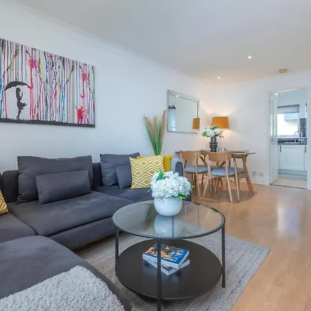 2 Bed Town House With Garden In Hackney, London Apartment Exterior photo